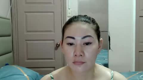 Snapshot of miss_zephyr chatting on 03-02-26, 06:36 HOT MOMMY ZEPHYR online show from 03-02-26, 06:36