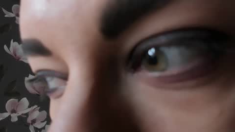 Eva online show from 10-11-25, 08:07