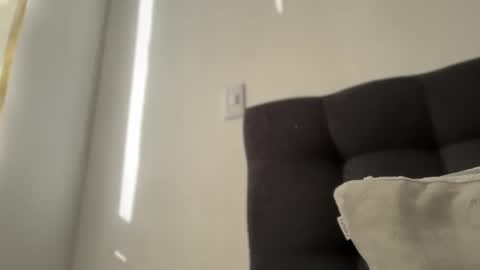 Ameliahs online show from 12-01-25, 12:10