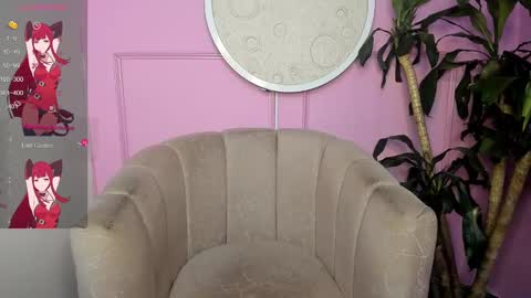 Snapshot of missangeldust chatting on 01-13-25, 12:02 missangeldust online show from 01-13-25, 12:02