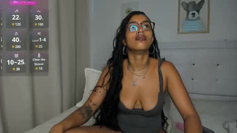 Snapshot of missangeldust chatting on 02-21-25, 08:38 missangeldust online show from 02-21-25, 08:38