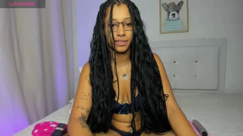 Snapshot of missangeldust chatting on 02-25-25, 12:13 missangeldust online show from 02-25-25, 12:13