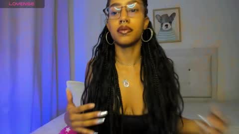 Snapshot of missangeldust chatting on 02-25-25, 08:30 missangeldust online show from 02-25-25, 08:30