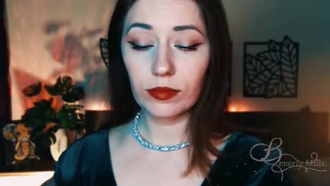 The divine Beverly online show from 02-22-25, 09:04