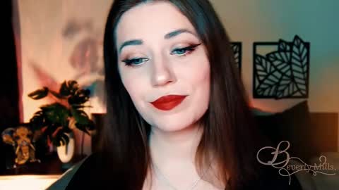 The divine Beverly online show from 03-06-25, 02:40