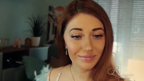 The divine Beverly online show from 01-09-26, 01:14