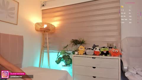 Sara Vanegas online show from 10-10-25, 12:04