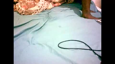 Snapshot of misscuteberry chatting on 11-22-25, 10:47 VAL online show from 11-22-25, 10:47