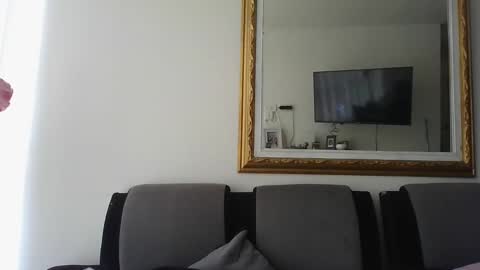 melodie  online show from 01-30-25, 05:39