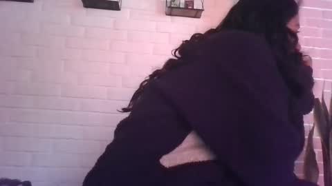 melodie  online show from 10-19-25, 08:53