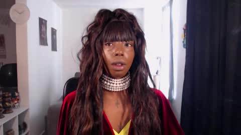 Emilie Diaz online show from 02-13-26, 03:08