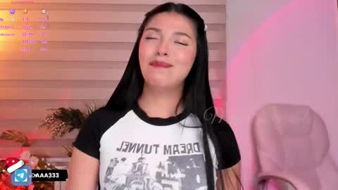 Julieta Arboleda   but i like call me esme online show from 12-15-25, 07:40