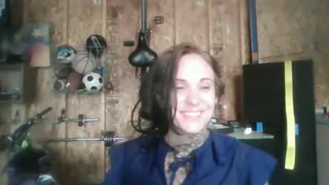 Snapshot of misshoneybadger333 chatting on 09-30-25, 11:21 misshoneybadger333 online show from 09-30-25, 11:21