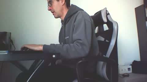 SperminatoR online show from 10-30-25, 08:16