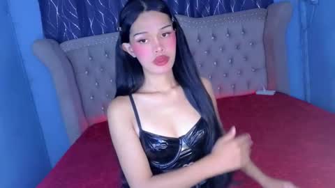 Snapshot of missionary_addiction_cumshot chatting on 12-15-25, 05:55 im your queen steffie online show from 12-15-25, 05:55