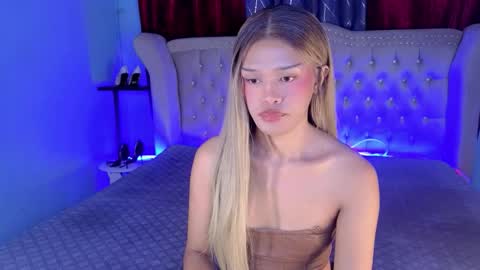 Snapshot of missionary_addiction_cumshot chatting on 02-13-26, 04:25 im your queen steffie online show from 02-13-26, 04:25