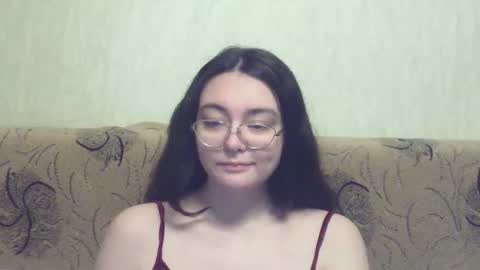 Snapshot of missis_mona chatting on 02-23-25, 08:11 missis mona online show from 02-23-25, 08:11