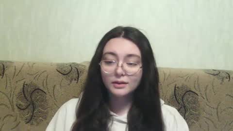 Snapshot of missis_mona chatting on 02-24-25, 02:19 missis mona online show from 02-24-25, 02:19