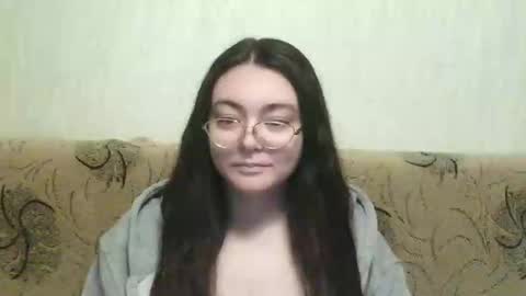 Snapshot of missis_mona chatting on 02-24-25, 10:14 missis mona online show from 02-24-25, 10:14