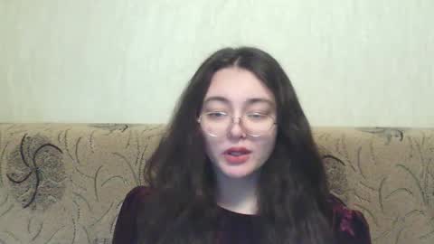 Snapshot of missis_mona chatting on 02-26-25, 08:15 missis mona online show from 02-26-25, 08:15