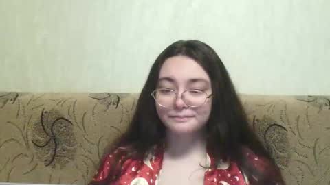 Snapshot of missis_mona chatting on 03-03-25, 08:21 missis mona online show from 03-03-25, 08:21