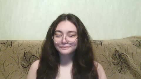 Snapshot of missis_mona chatting on 03-06-25, 08:37 missis mona online show from 03-06-25, 08:37