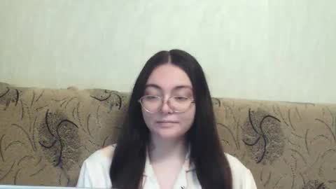 Snapshot of missis_mona chatting on 10-04-25, 07:39 missis mona online show from 10-04-25, 07:39