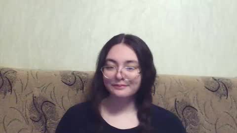 Snapshot of missis_mona chatting on 10-28-25, 10:12 missis mona online show from 10-28-25, 10:12