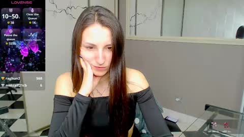 Sofia online show from 02-12-25, 03:49