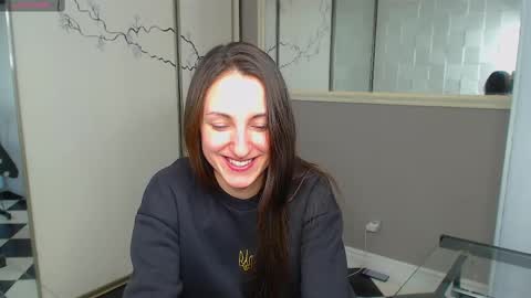 Sofia online show from 02-21-25, 01:22