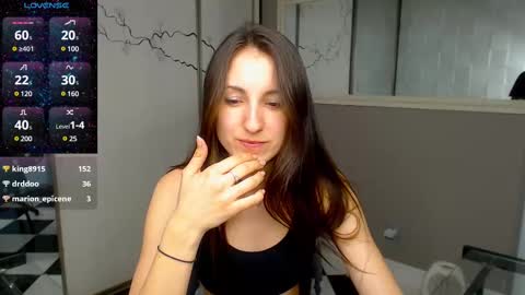 Sofia online show from 03-08-25, 01:14