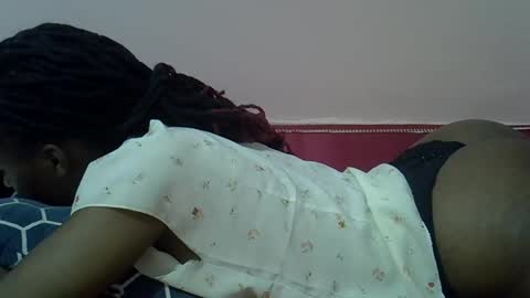 Snapshot of missjade25 chatting on 02-19-26, 03:41 missjade25 online show from 02-19-26, 03:41