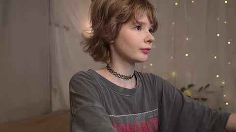  BONYA  online show from 10-05-25, 02:37