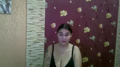 Lisa online show from 12-21-24, 06:02