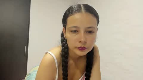 Rose online show from 09-13-25, 01:05