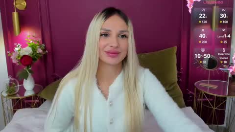 Snapshot of misslou_ chatting on 02-26-25, 12:58 Lou online show from 02-26-25, 12:58