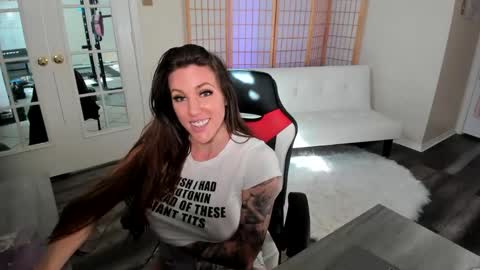 MissLuscious online show from 02-08-25, 06:01