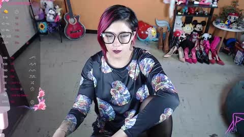 Miss Mia online show from 12-14-24, 08:40