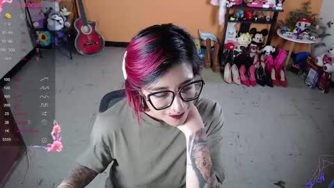 Miss Mia online show from 12-15-24, 11:42