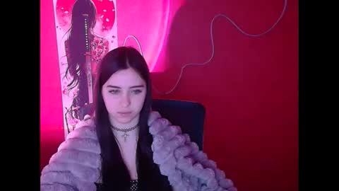 Mia online show from 02-15-26, 07:51