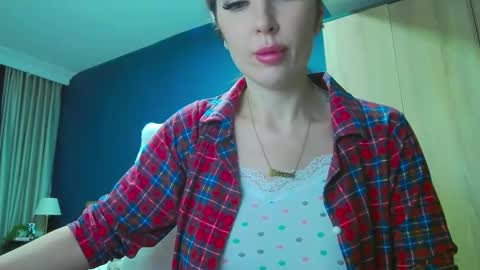 missmilaniya online show from 01-13-26, 06:13