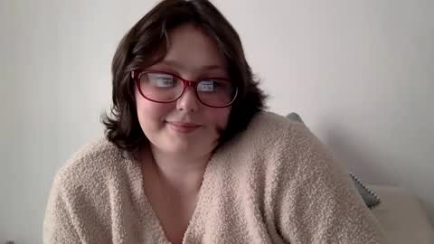 missmistressmal online show from 03-06-26, 07:54