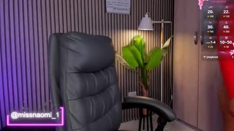 Naomi online show from 09-24-25, 03:21