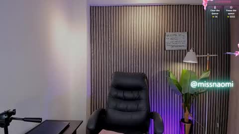 Naomi online show from 10-01-25, 05:30
