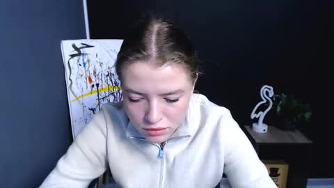 Snapshot of missoliviaa_ chatting on 11-22-25, 08:46 Olivia online show from 11-22-25, 08:46