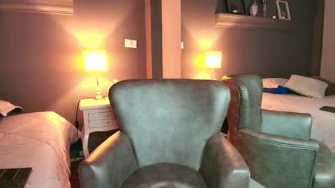 Snapshot of missparis__ chatting on 11-29-25, 09:07 missparis__ online show from 11-29-25, 09:07