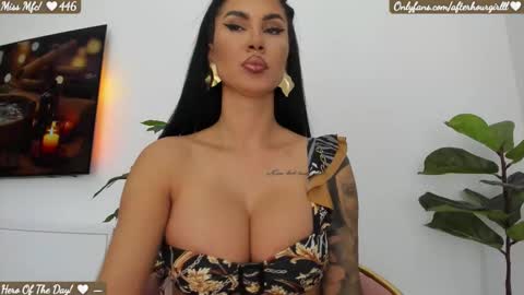 Renata online show from 09-27-25, 07:41
