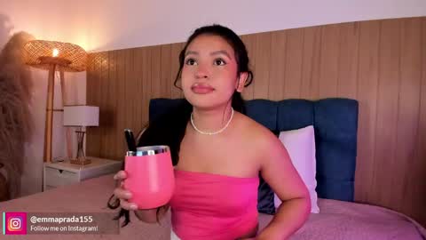 Snapshot of missprada chatting on 04-11-26, 12:31 Emma Prada online show from 04-11-26, 12:31