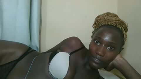 Snapshot of missprettygal chatting on 03-10-25, 04:46 pretty gal online show from 03-10-25, 04:46