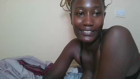 Snapshot of missprettygal chatting on 03-12-25, 01:30 pretty gal online show from 03-12-25, 01:30